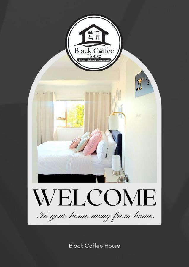 Black Coffee House Auckland Bagian luar foto
